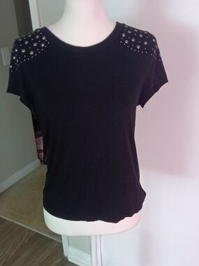 Astars Black Short-Sleeve Crewneck Top with Shoulder Studs